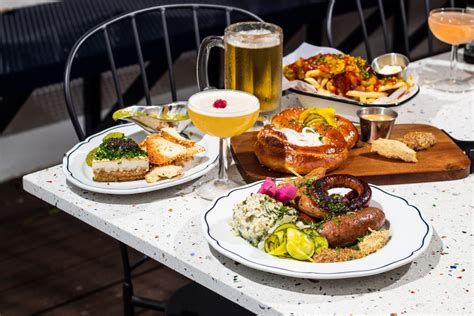 New Schnitzel House — where the Old Schnitzel Haus was — brings taste of Germany to Miami